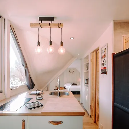 At Home - Chambre D'Hote Avec Jacuzzi Et Chalets Dans Les Bois Gesves Exterior photo