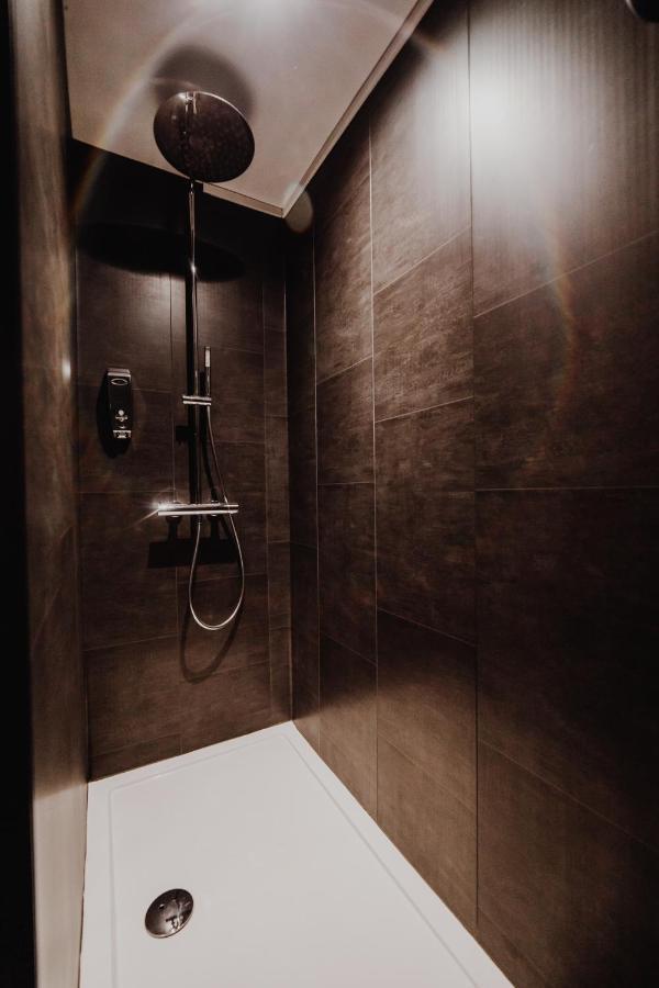At - Jacuzzi Privatif 3* Gesves