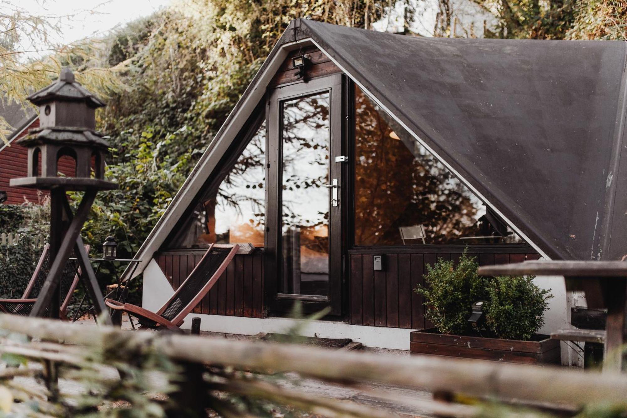 At - D'hote Avec Jacuzzi Et Dans Les Bois 3* Gesves